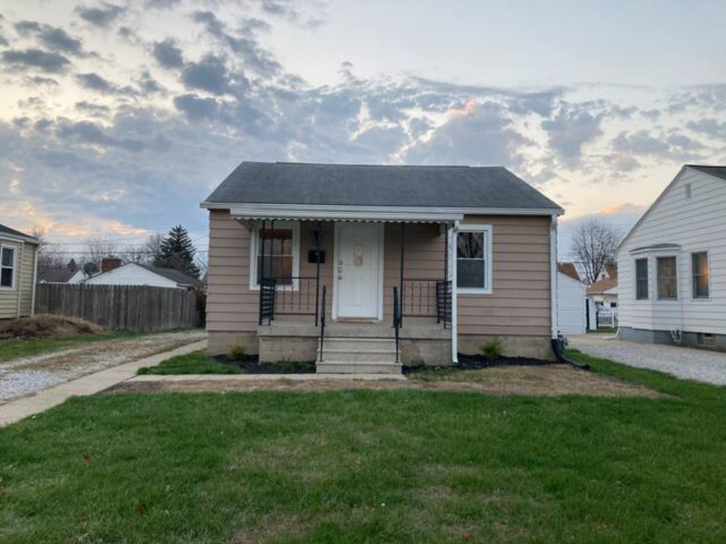 Property main image