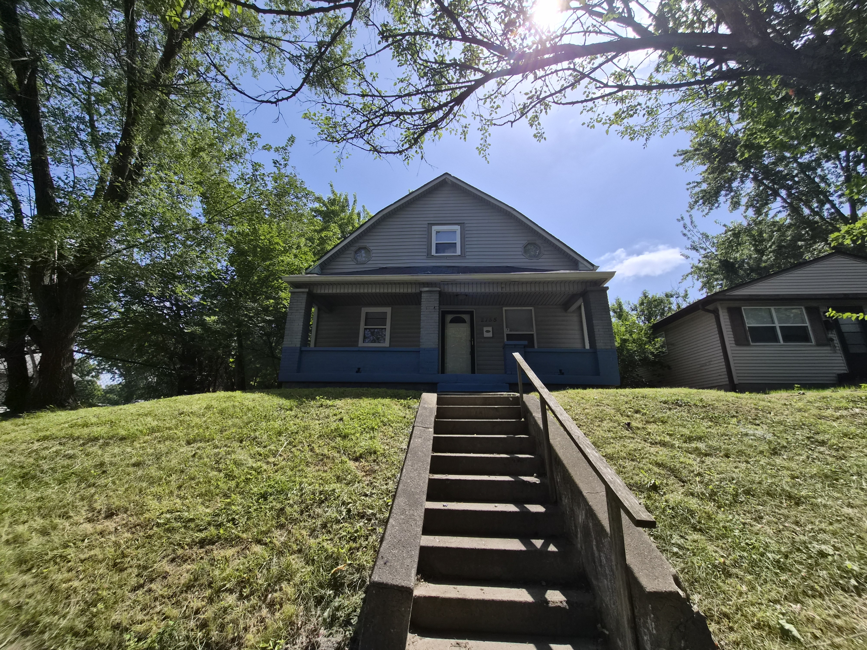 2755 North Dearborn Street